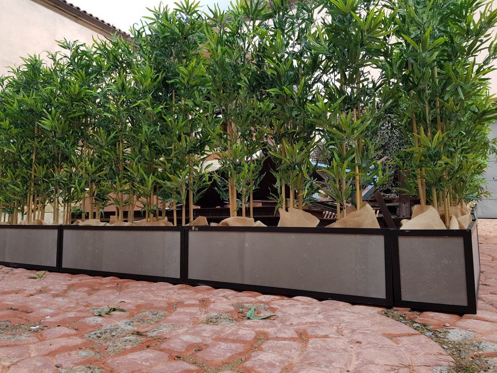 Jardinera hierro
