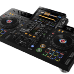 Mesa Dj (Pioneer DJ XDJ-RX3)